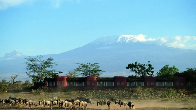 IM_KE_AMB_Amboseli-Safari-Lodge_Reaforrestation-Before