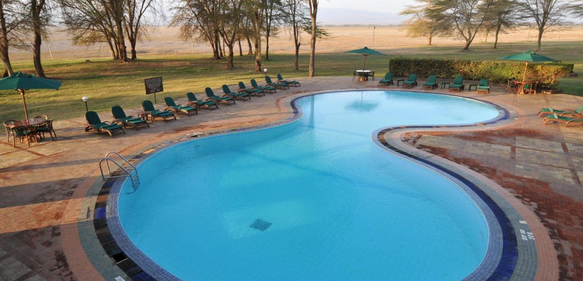 IM_KE_AMB_Ol-Tukai-Amboseli-Lodge_Swimming-Pool
