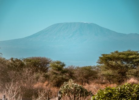 IM_KE_AMB_Tulia-Amboseli-Safari-Camp_Kili-view